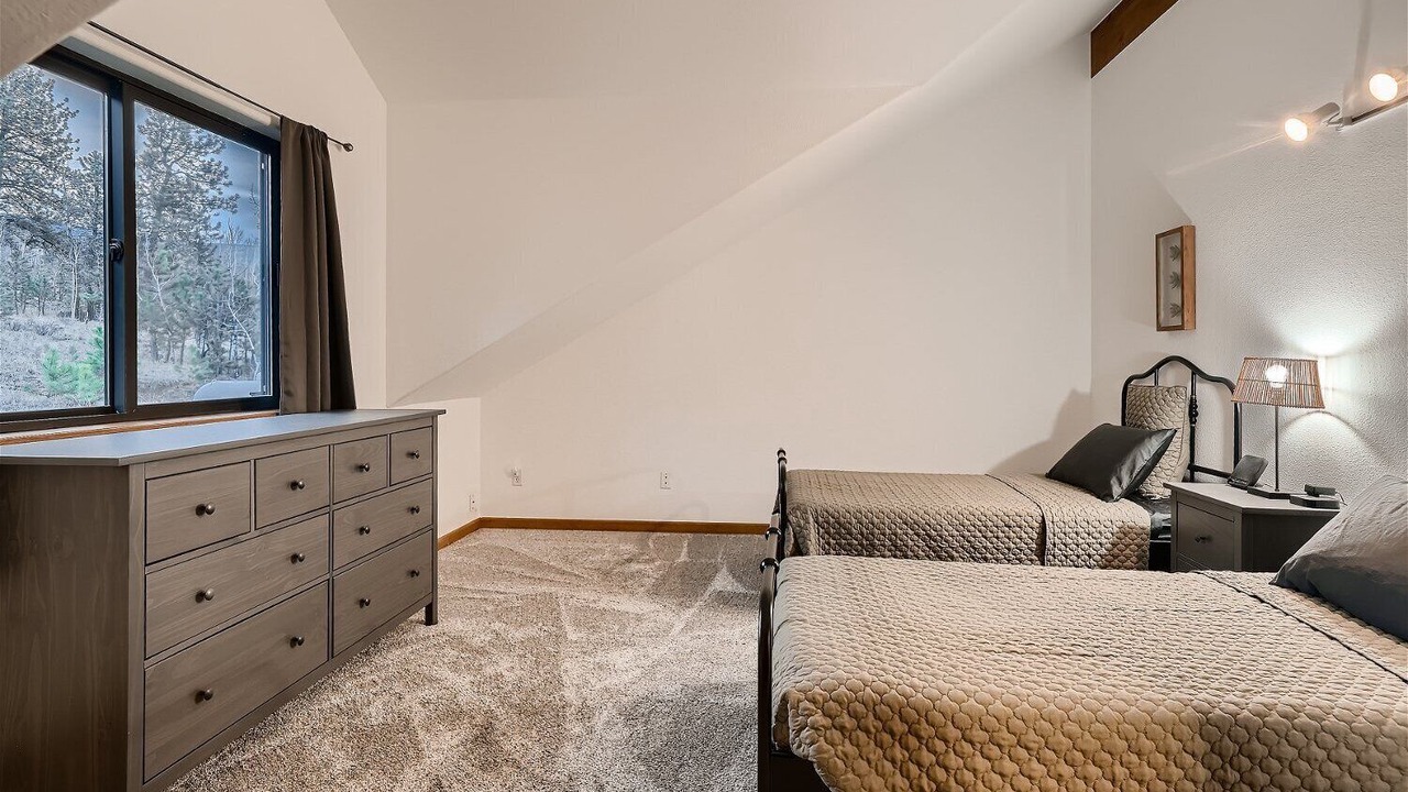 Photo of Bedroom in Bailey