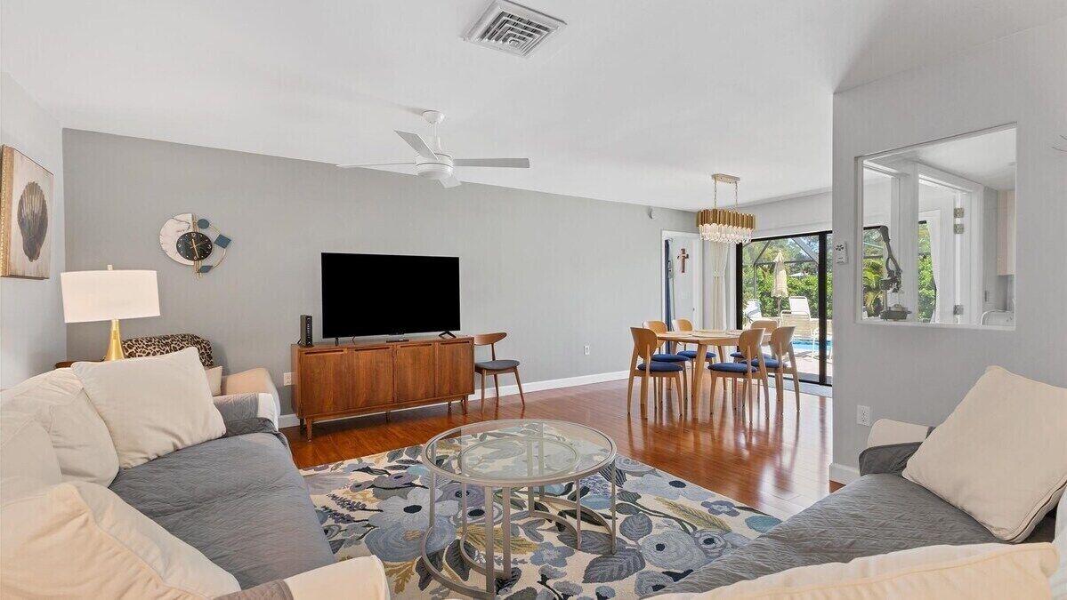 Photo of Livingroom in South Venice