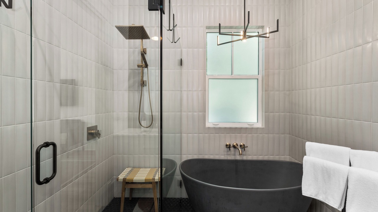 Photo of Bathroom in Dune Allen Beach