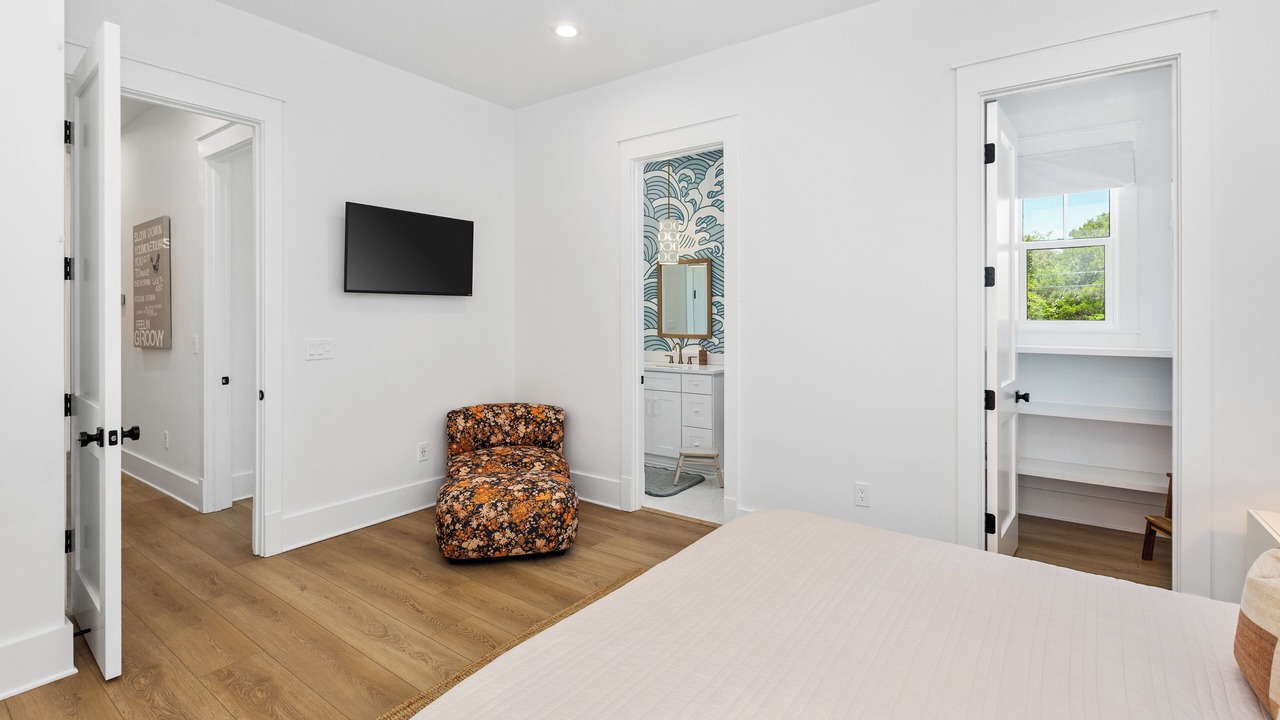 Photo of Bedroom in Dune Allen Beach