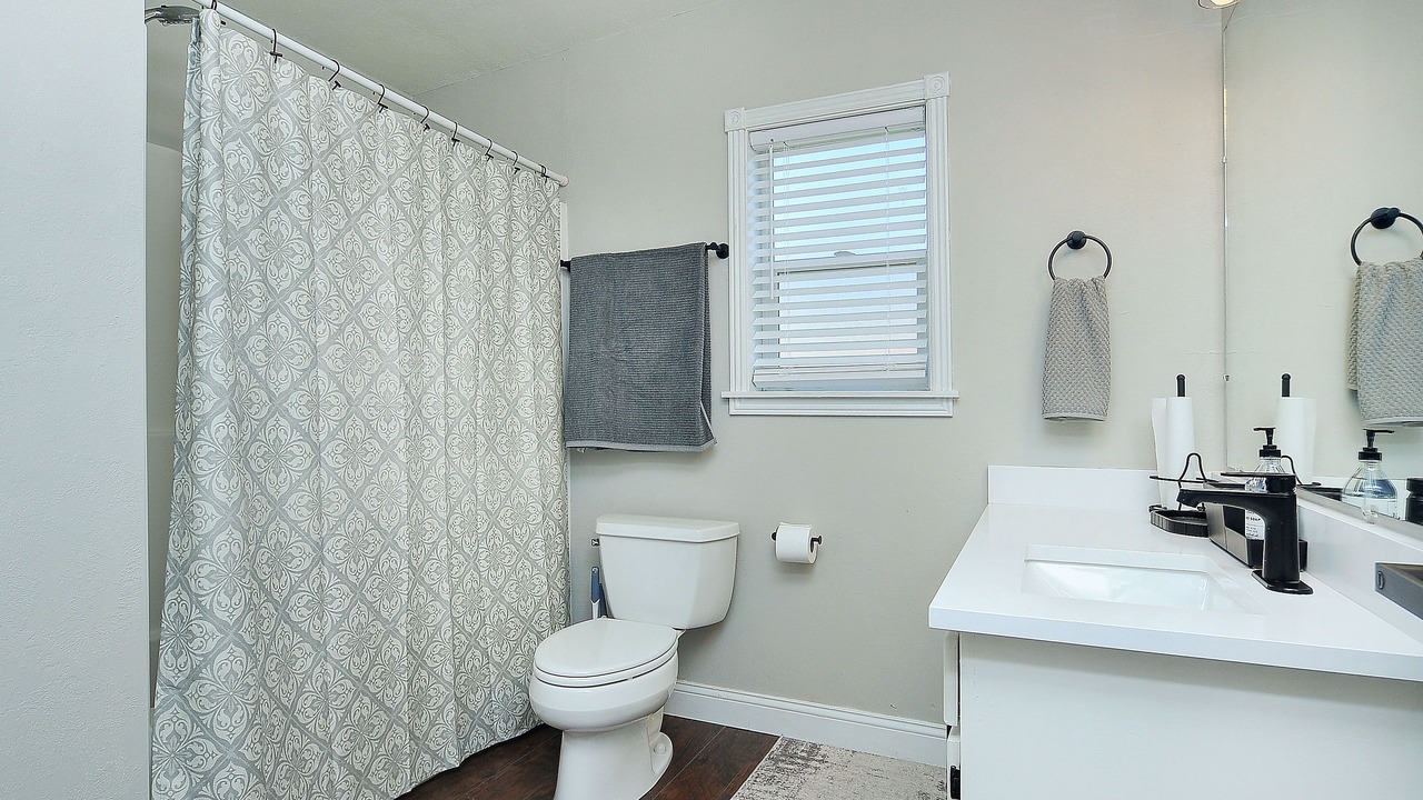 Photo of Bathroom in Salida