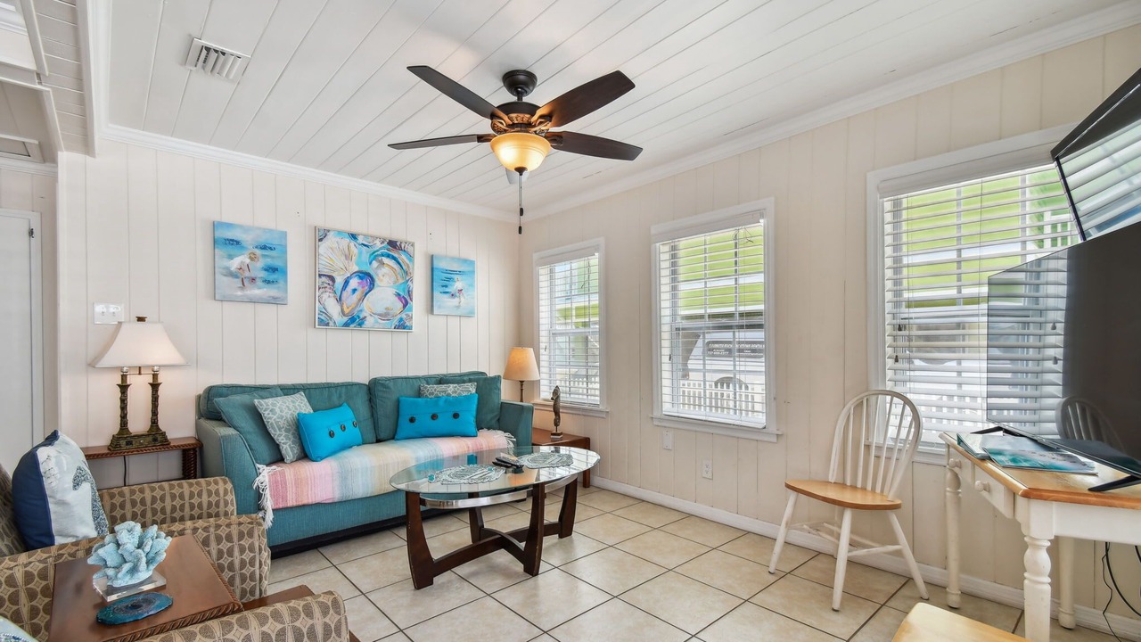 Photo of Livingroom in Clearwater Beach
