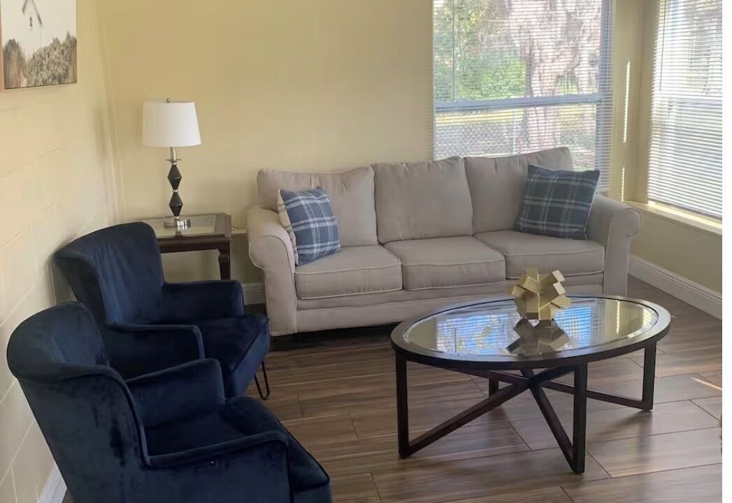 Photo of Livingroom in Greater Northdale