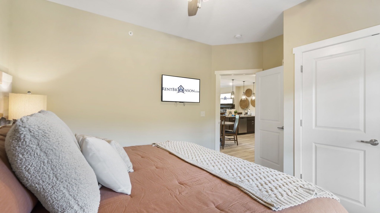 Photo of Bedroom in Branson