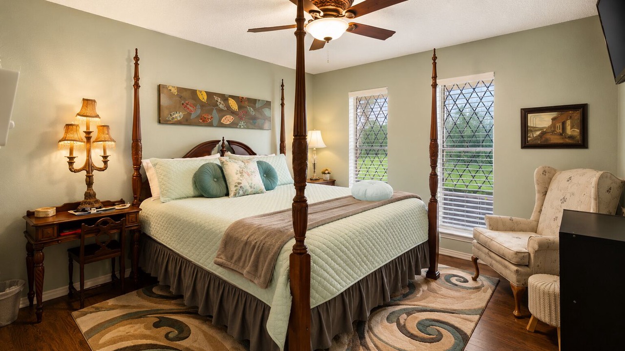 Photo of Bedroom in Waxahachie