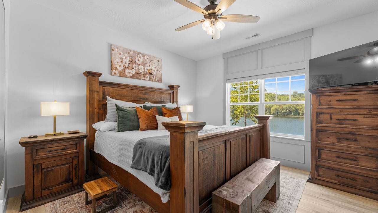 Photo of Bedroom in Branson
