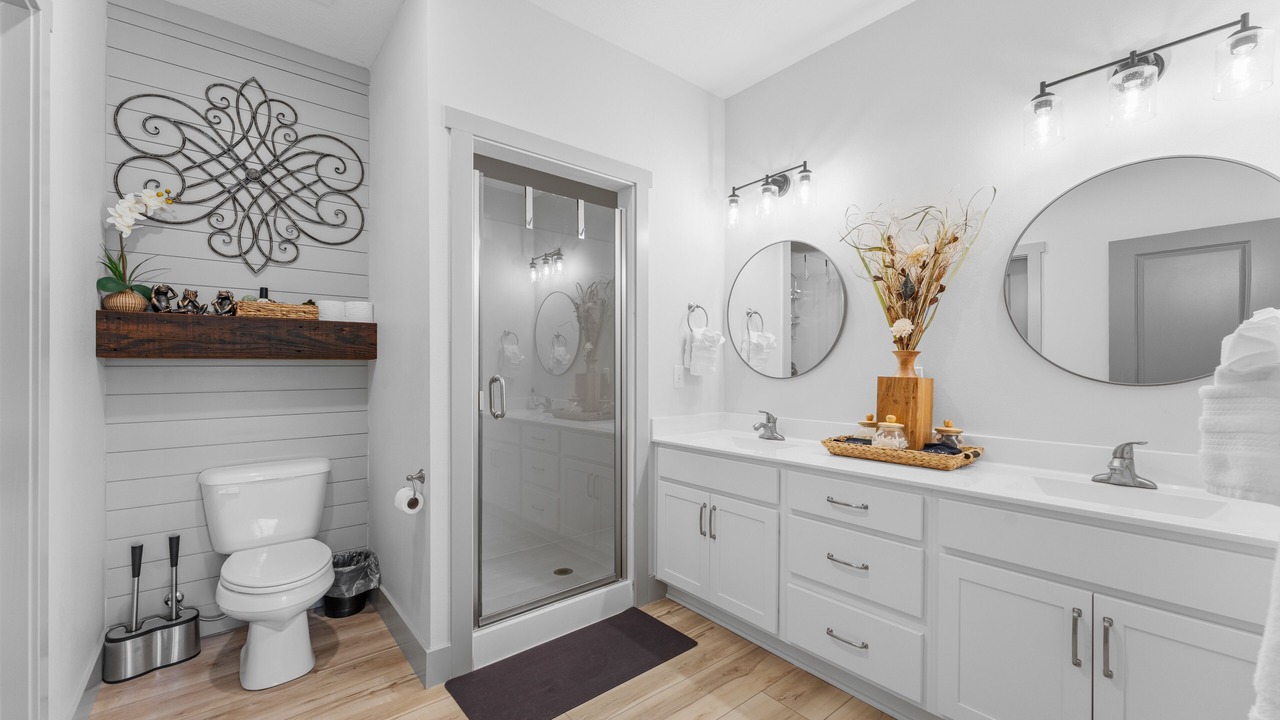 Photo of Bathroom in Branson