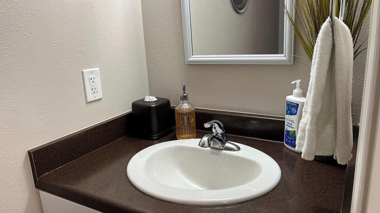 Photo of Bathroom in South Valley