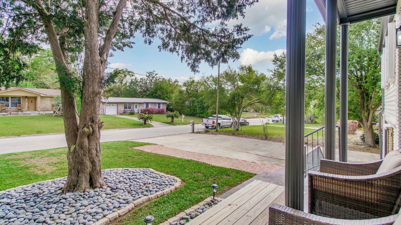 Photo of Patio Balcony in Southeast Pensacola