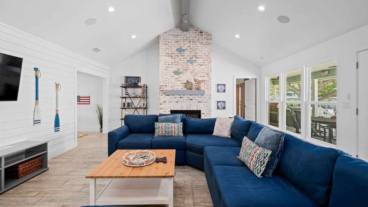 Photo of Livingroom in Key Allegro