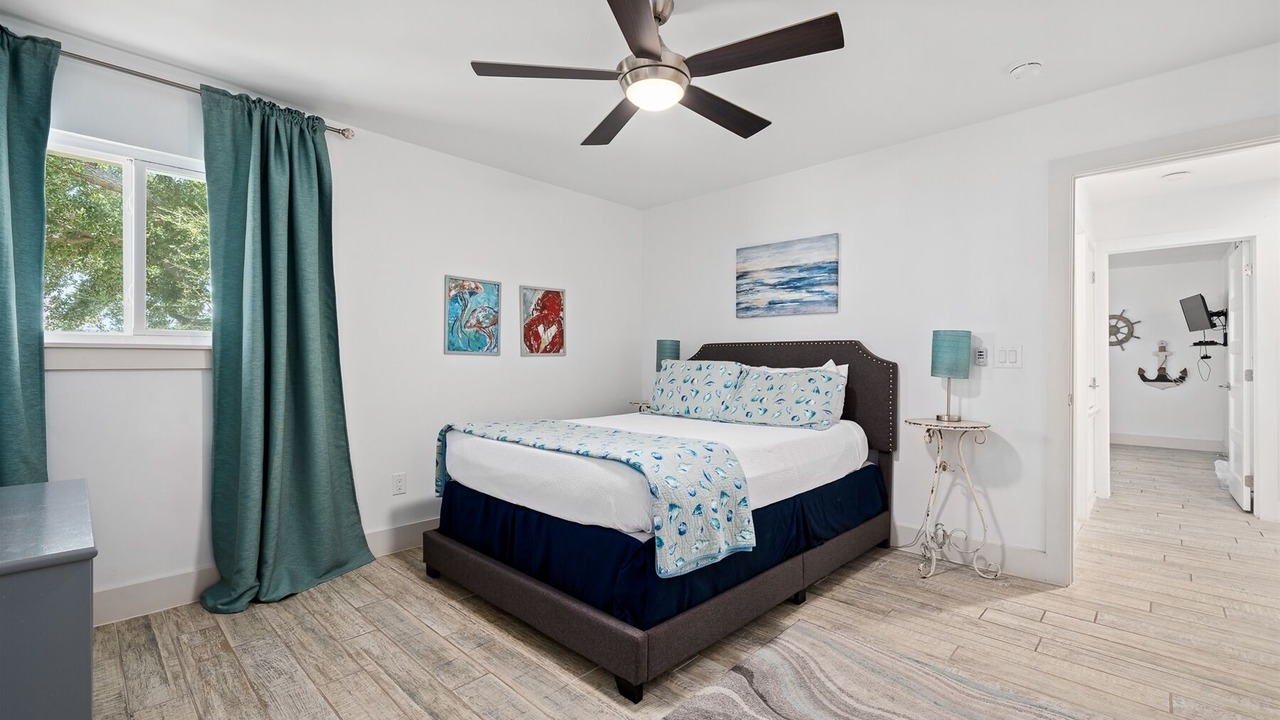 Photo of Bedroom in Key Allegro