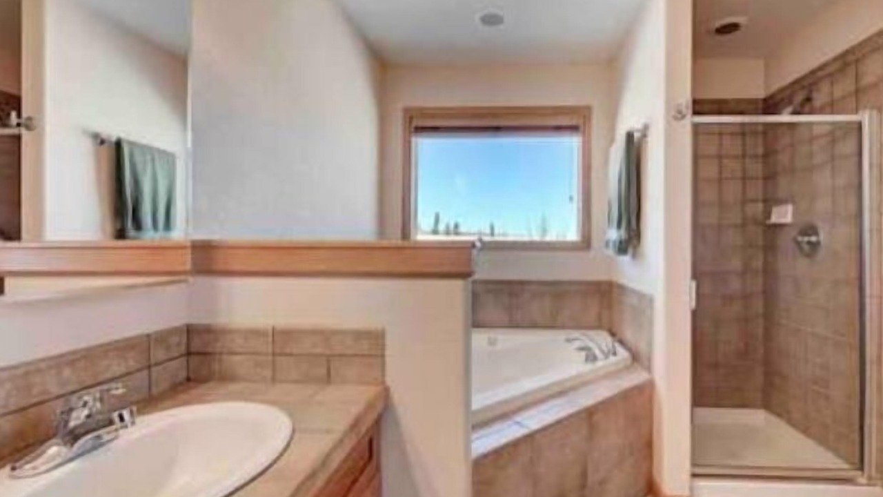 Photo of Bathroom in Indian Mountain