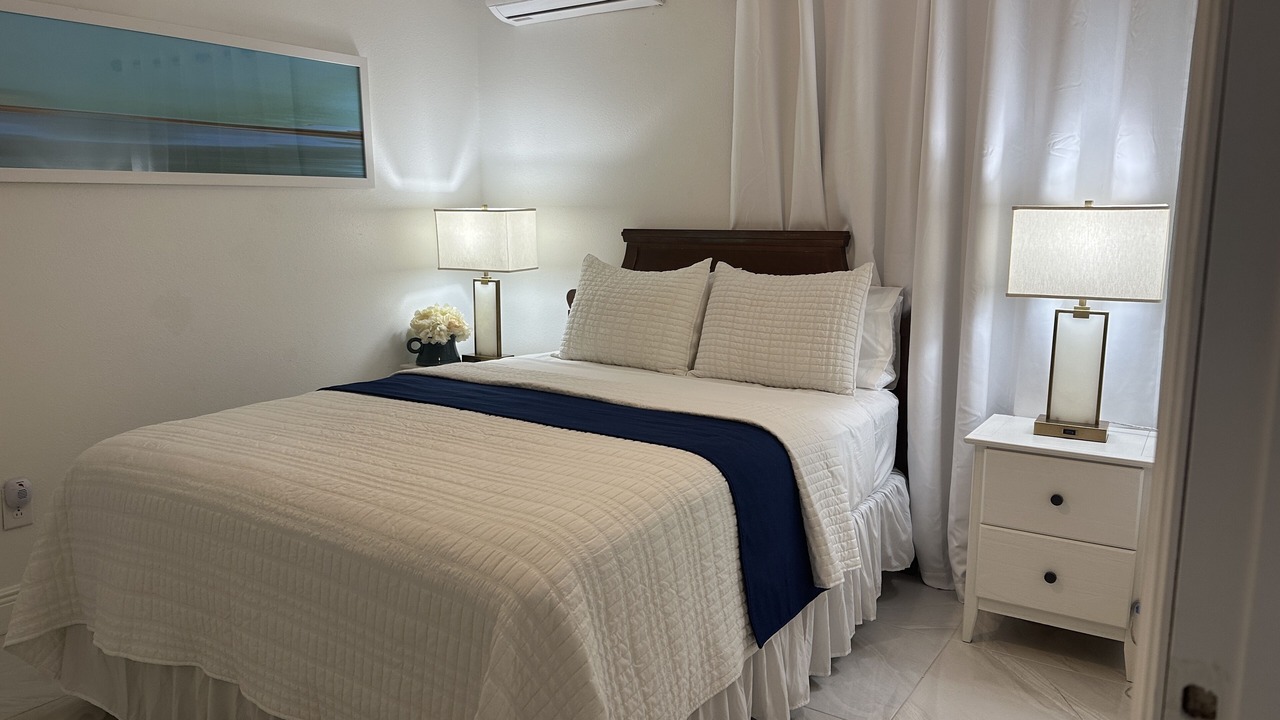 Photo of Bedroom in Buena Ventura Lakes