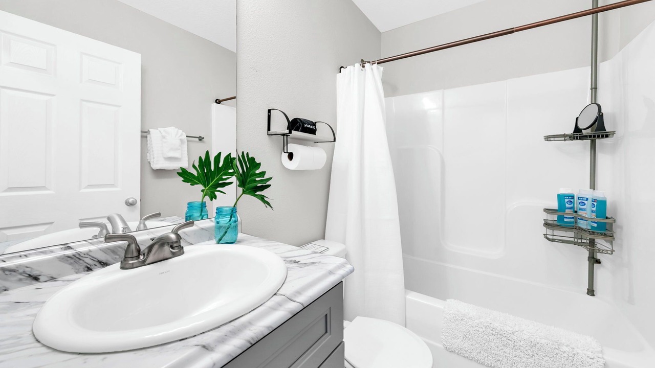 Photo of Bathroom in De Funiak Springs