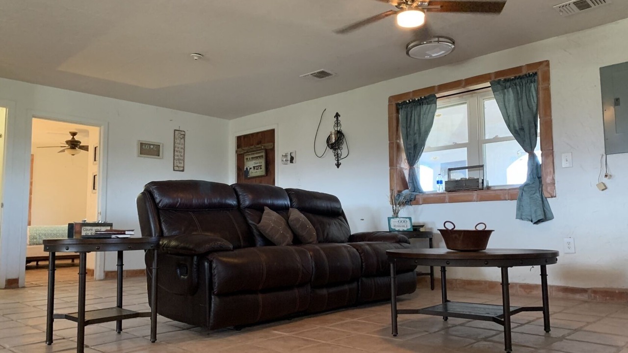Photo of Livingroom in Presidio County