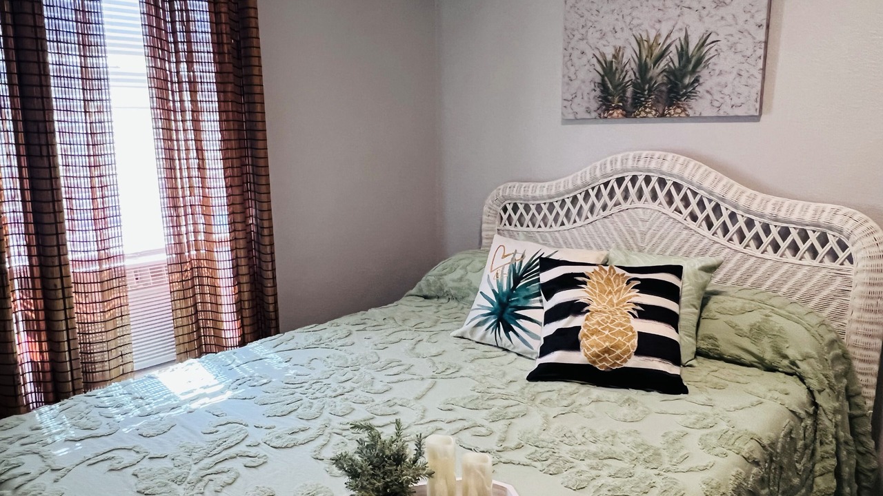 Photo of Bedroom in Galveston