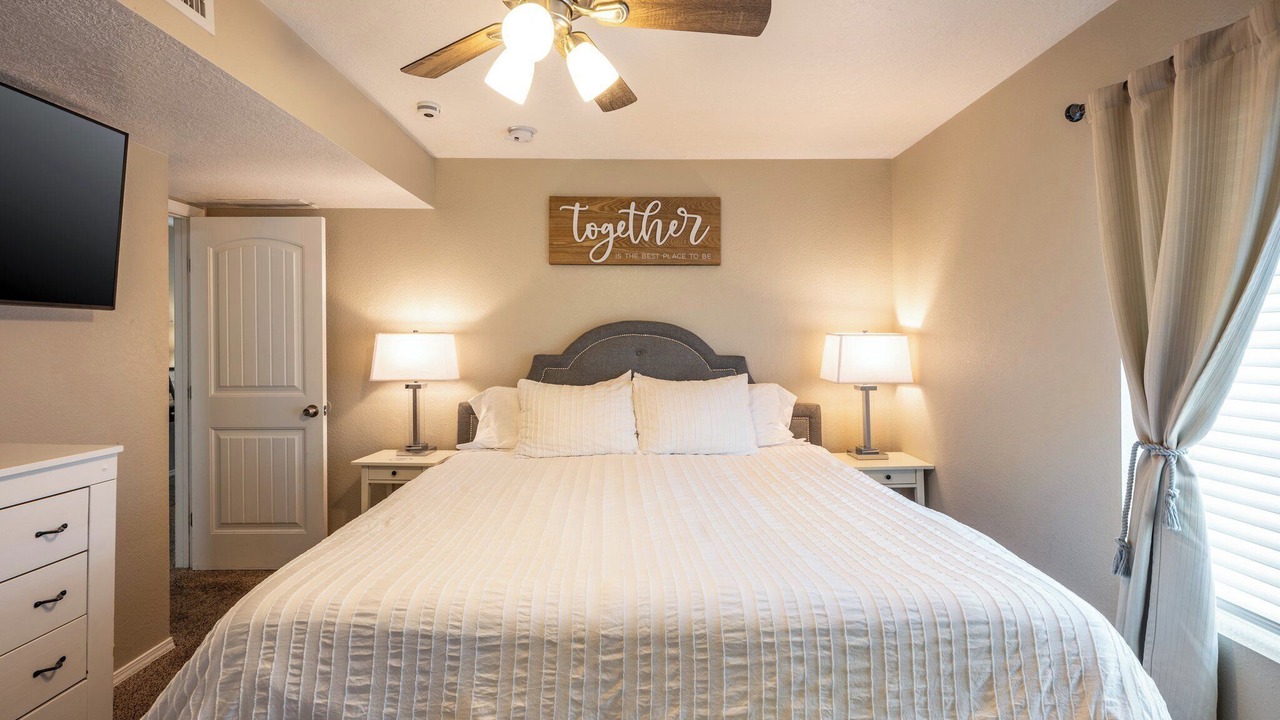 Photo of Bedroom in Westgate Heights