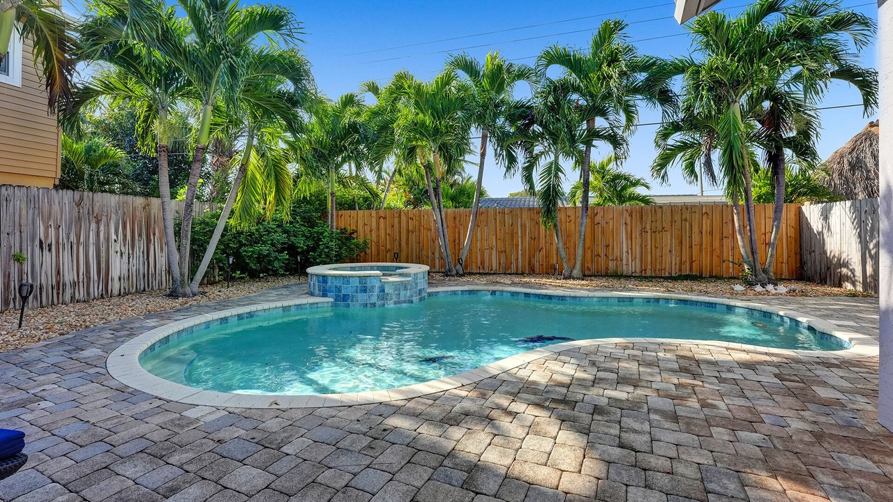 Photo of Outdoor in Deerfield Beach