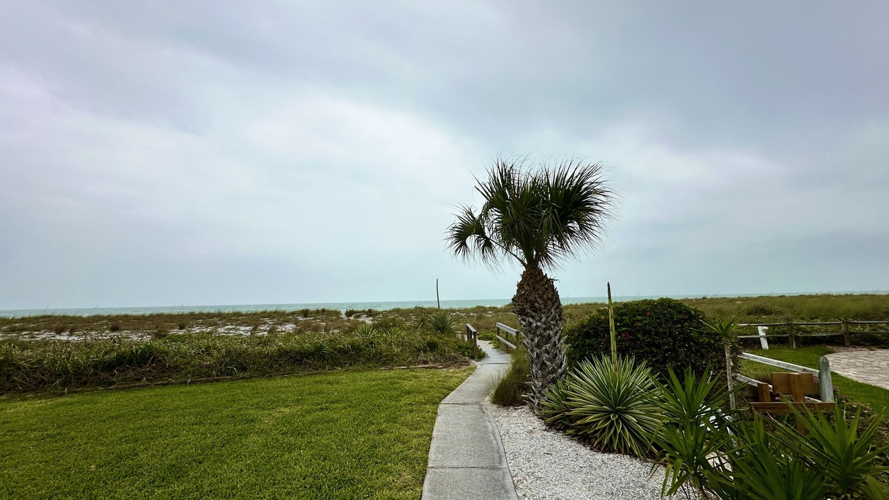Photo of Outdoor in Golden Beach