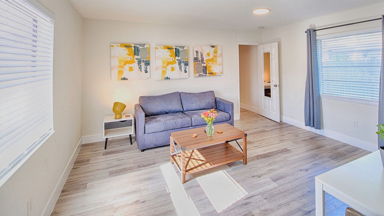 Photo of Bedroom in Deerfield Beach