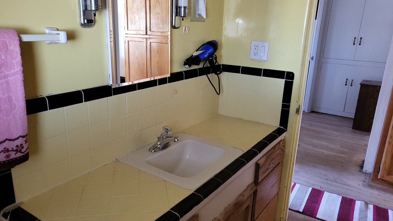 Photo of Bathroom in Truth or Consequences