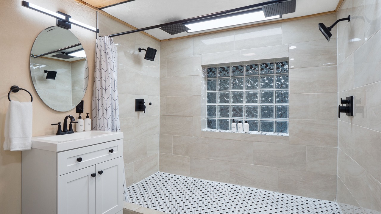 Photo of Bathroom in Bailey