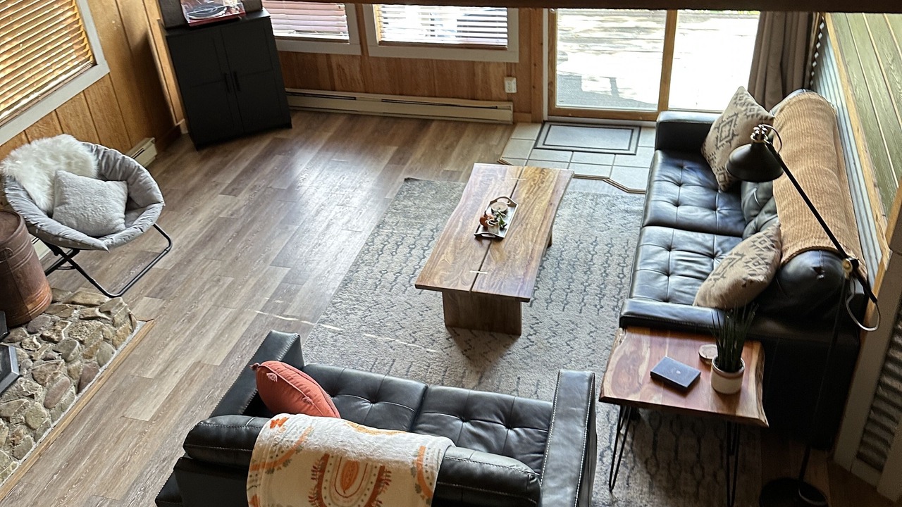 Photo of Livingroom in Bailey