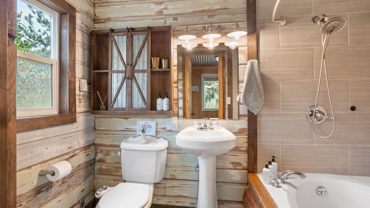 Photo of Bathroom in Bailey