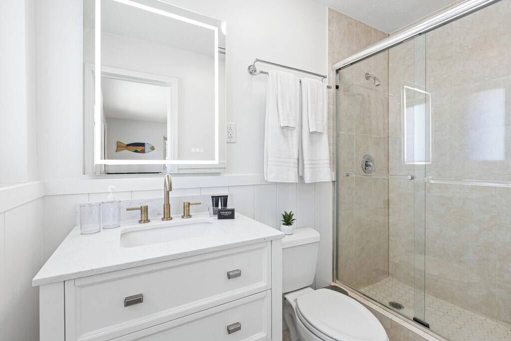Photo of Bathroom in Lighthouse Point