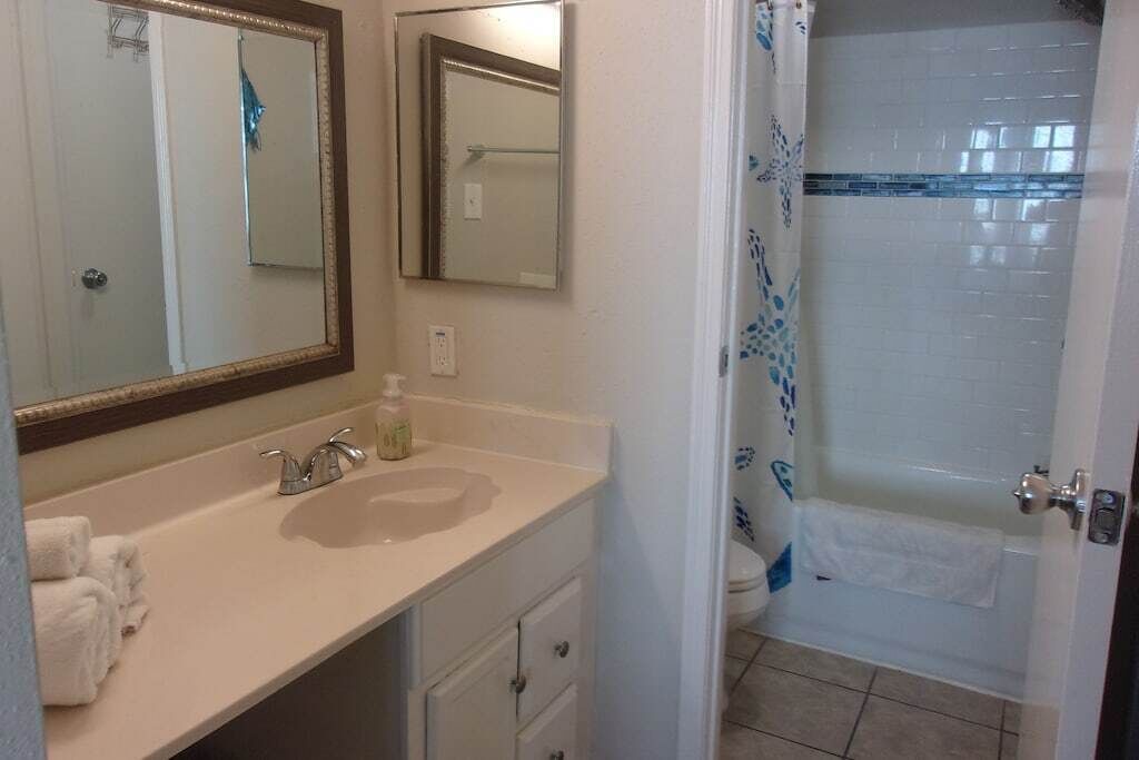 Photo of Bathroom in Galveston