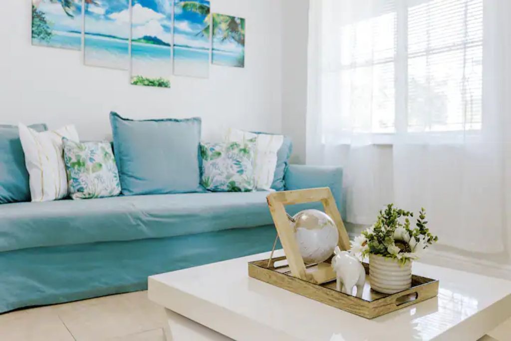 Photo of Bedroom in Hallandale Beach