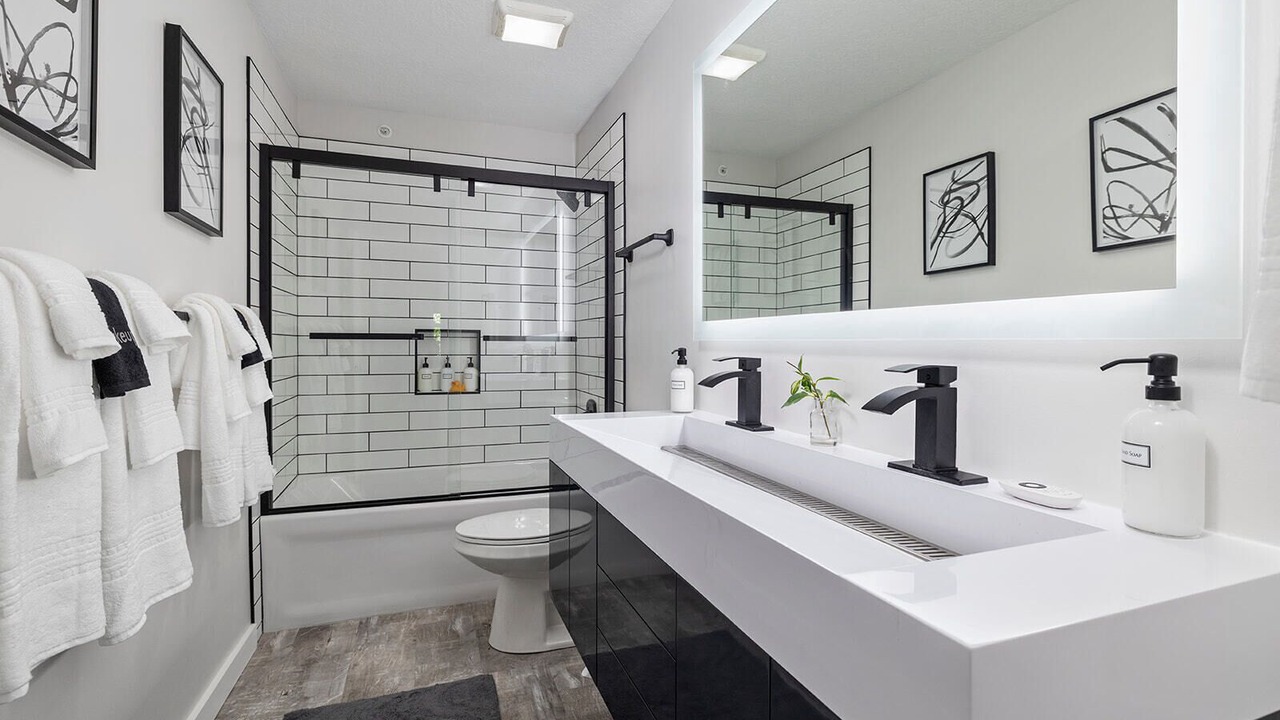 Photo of Bathroom in Branson