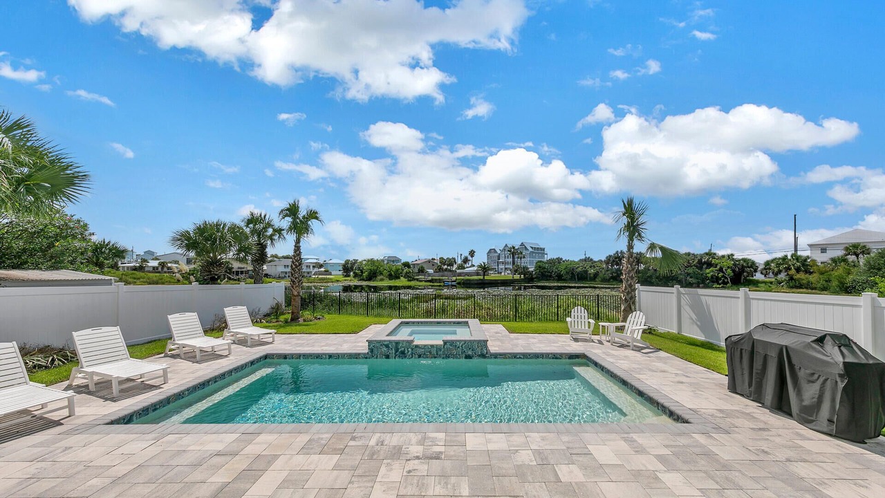 Photo of Outdoor in Laguna Beach Estates