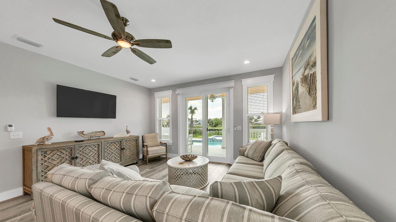 Photo of Livingroom in Laguna Beach Estates