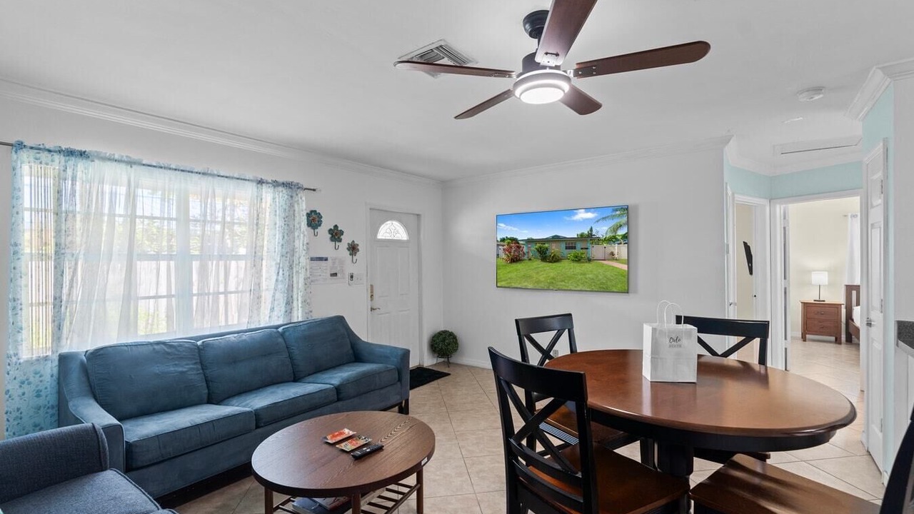 Photo of Livingroom in Downtown Fort Lauderdale