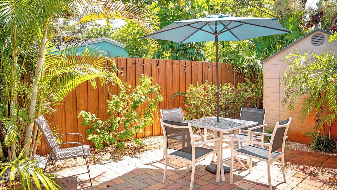 Photo of Outdoor in North Andrews Gardens