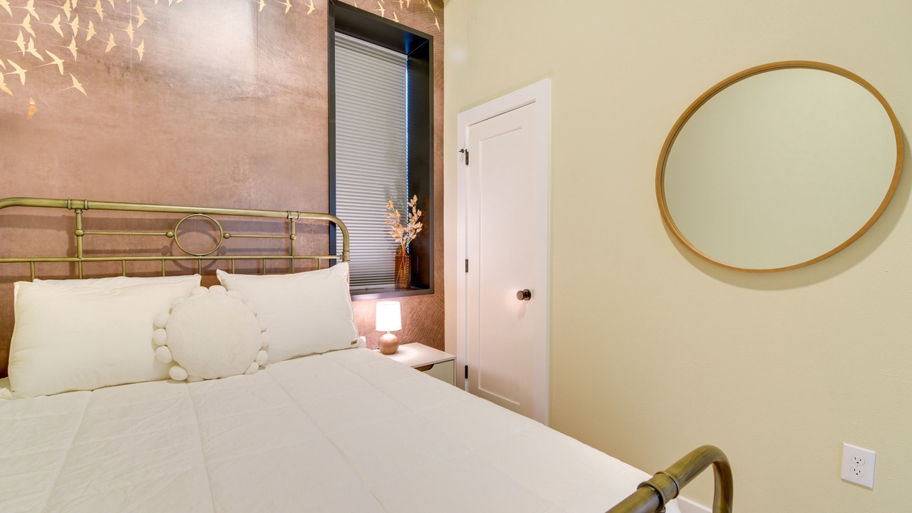 Photo of Bedroom in Galveston