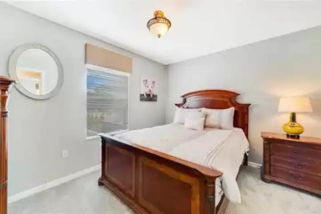 Photo of Bedroom in Thousand Oaks