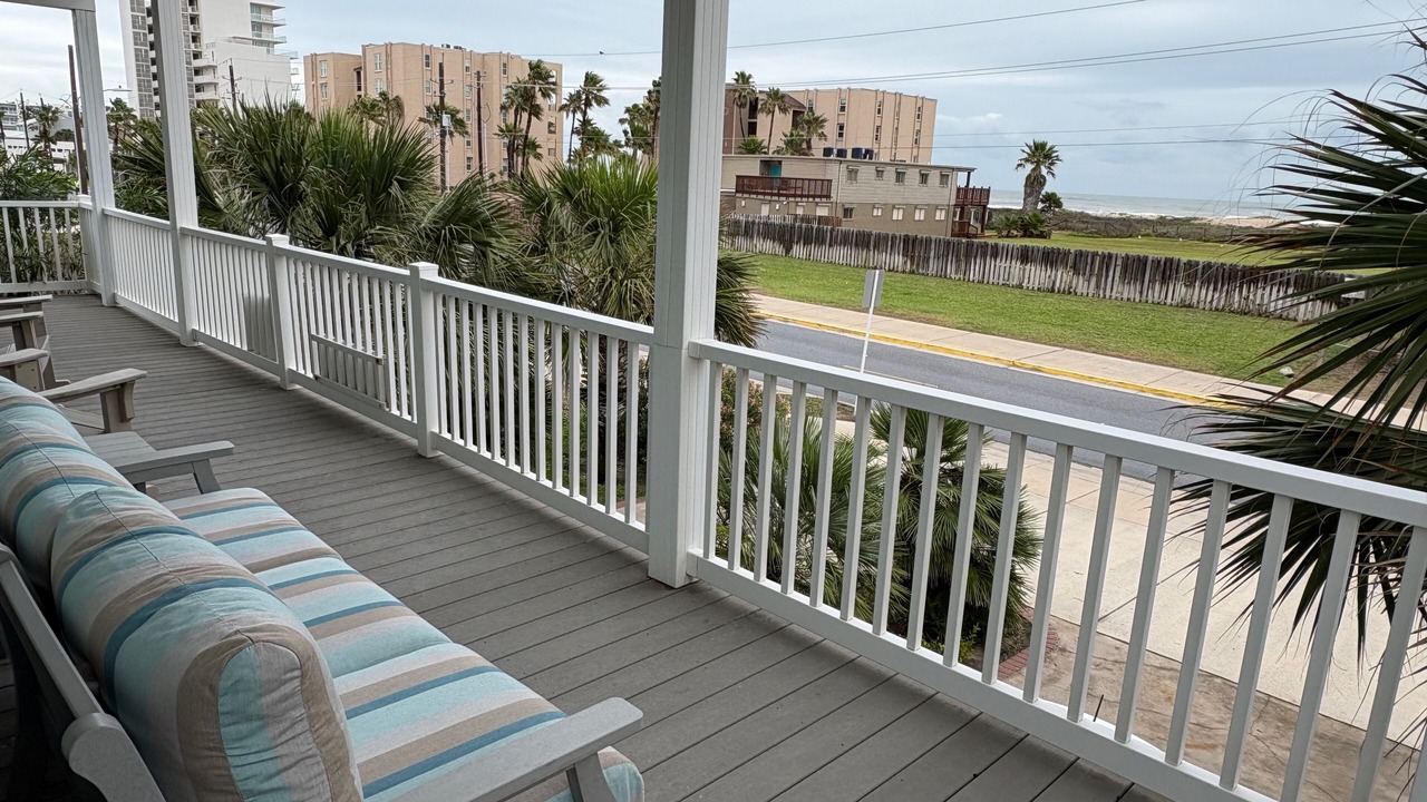 Photo of Patio Balcony in South Padre Island