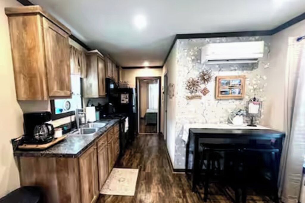 Photo of Kitchen in Canyon Lake