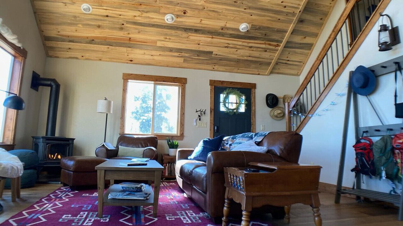 Photo of Livingroom in Indian Mountain