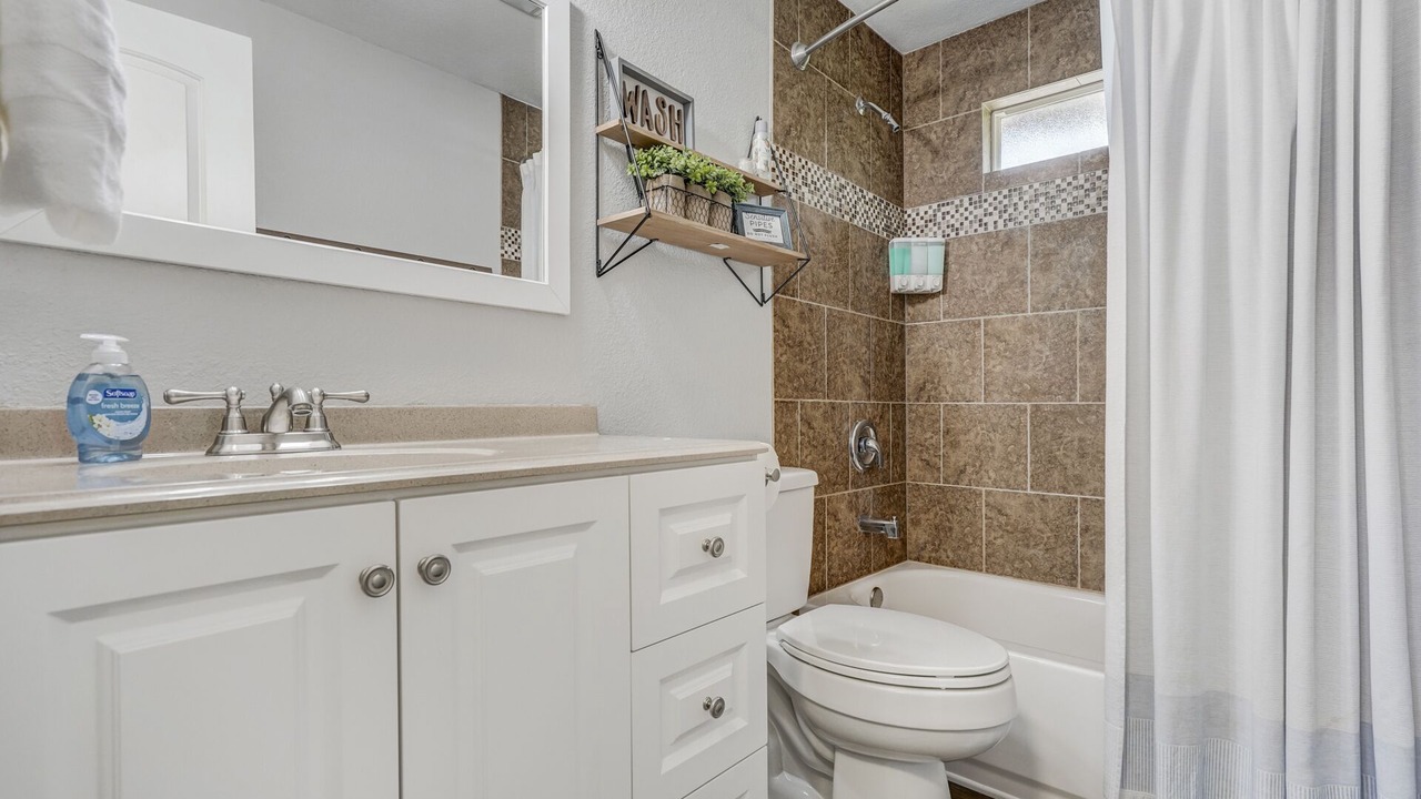 Photo of Bathroom in Cimarron Hills