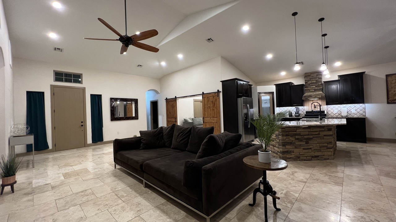 Photo of Livingroom in Lakewood