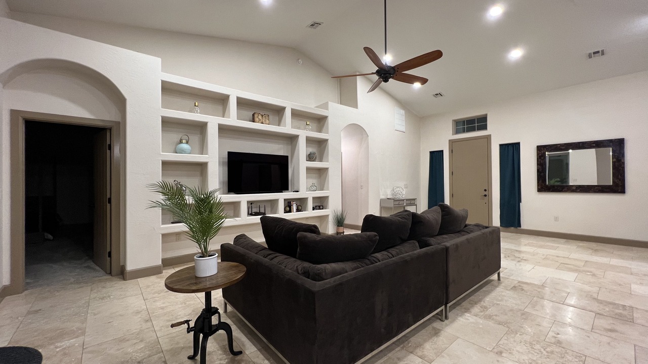 Photo of Livingroom in Lakewood