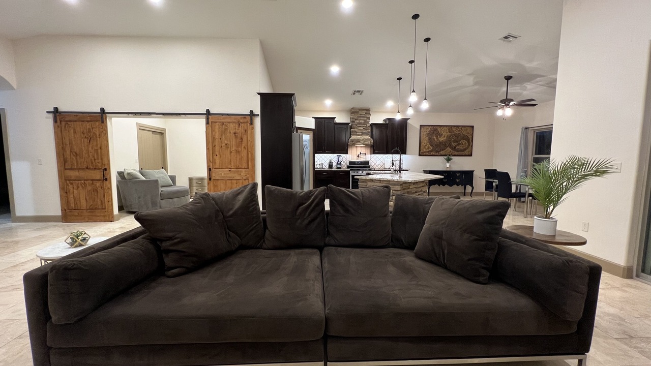 Photo of Livingroom in Lakewood