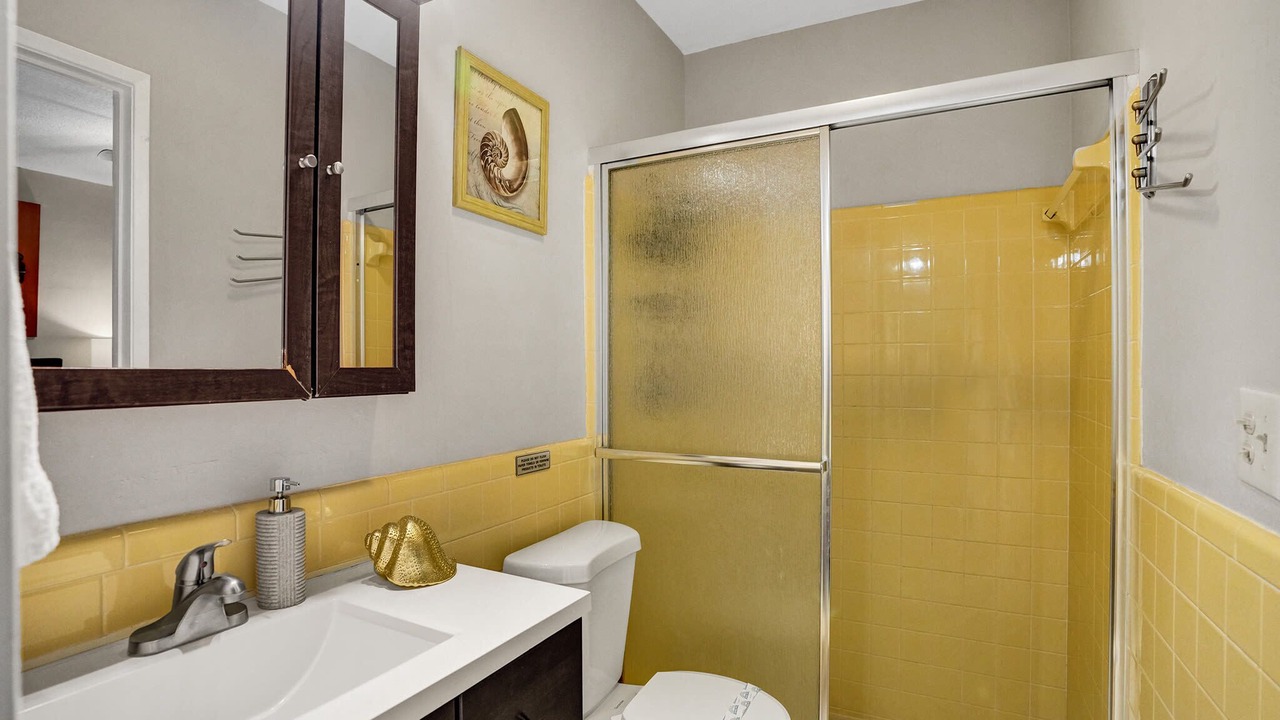 Photo of Bedroom in Deerfield Beach