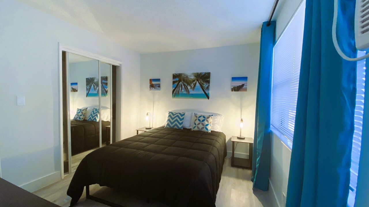 Photo of Bedroom in Pompano Beach
