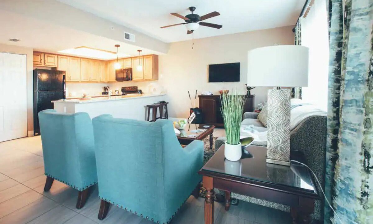 Photo of Livingroom in Orange Lake