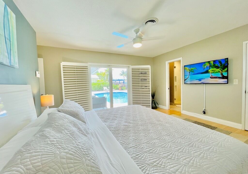 Photo of Bathroom in Coral Ridge Isles