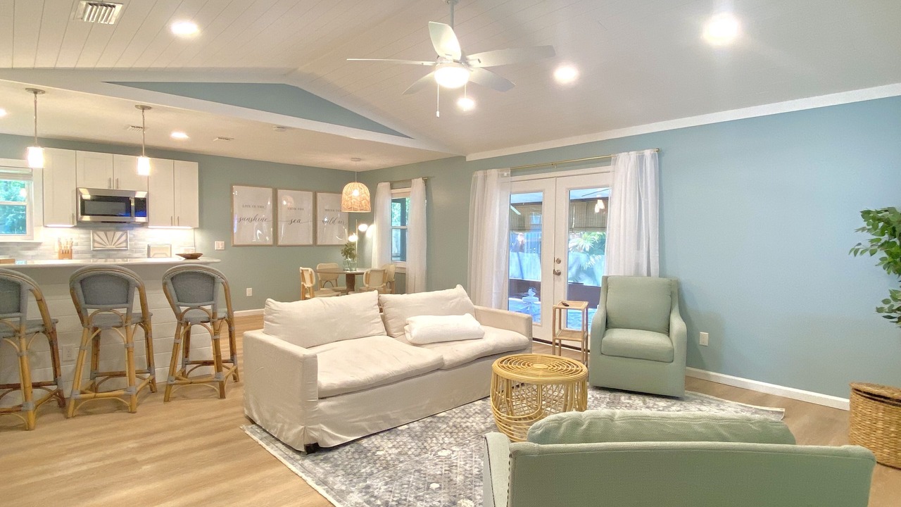 Photo of Livingroom in Fernandina Beach